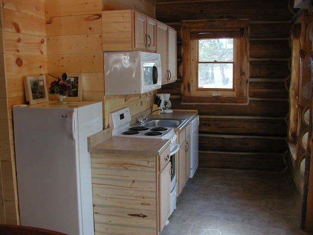 Renegade Log Cabin Custer Room photo